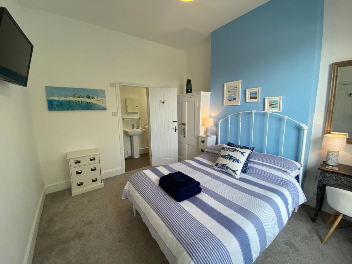 Victoria Boutique Lodge 'Stan" Sea View And Garden Apartment Ventnor Exterior photo