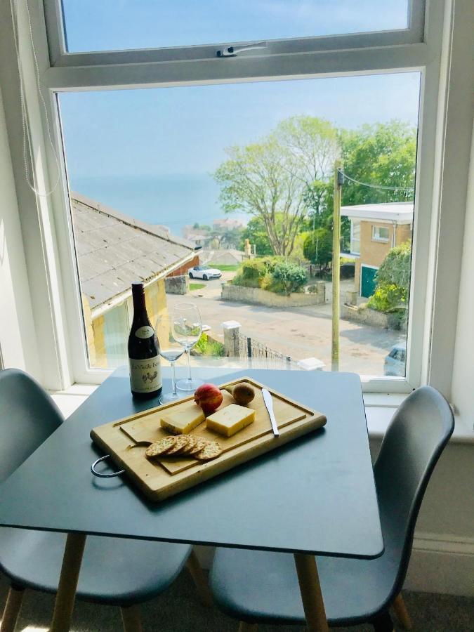 Victoria Boutique Lodge 'Stan" Sea View And Garden Apartment Ventnor Exterior photo